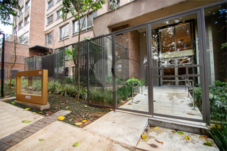 Apartamento à venda com 3 suítes em Vila Mariana, São Paulo, SP
