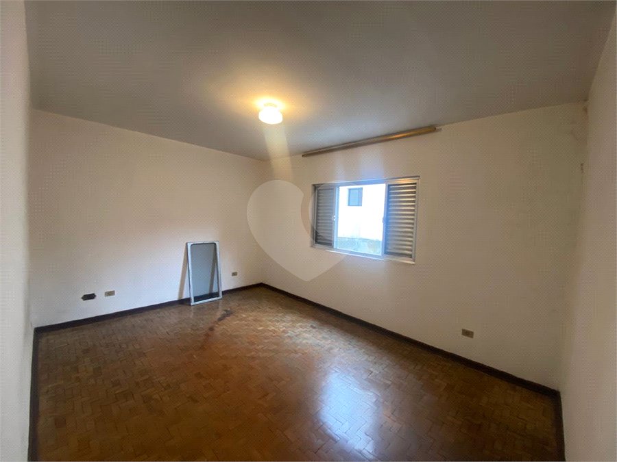 Sobrado à venda com 3 quartos em Bom Retiro, São Paulo, SP