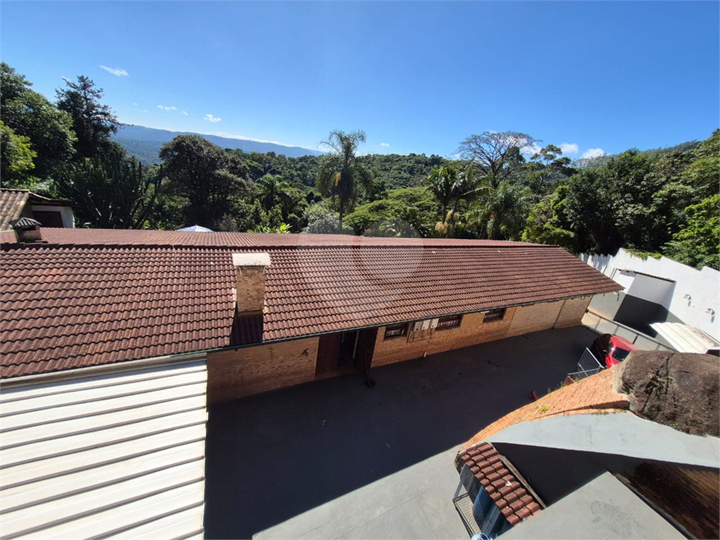 Casa Térrea à venda com 4 quartos, sendo 2 suítes, em Roseira, Mairiporã, SP