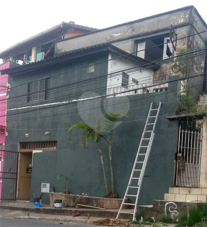 Casa à venda com 3 quartos em Parque Vitória, São Paulo, SP