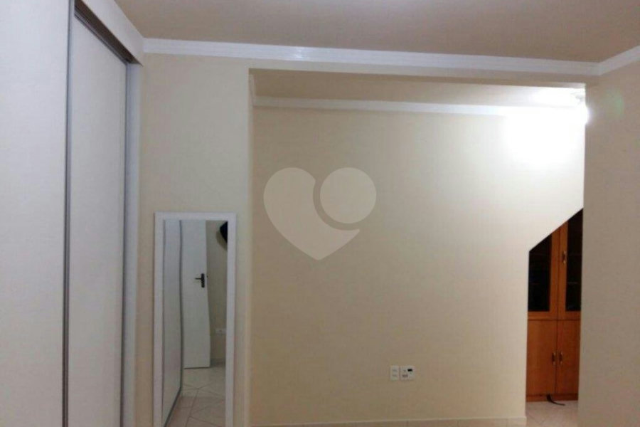 Sobrado à venda com 3 quartos, sendo 1 suíte, em Jardim Brasil (zona Norte), São Paulo, SP