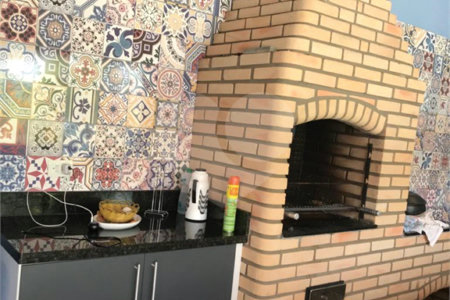 Chácara à venda com 3 quartos, sendo 1 suíte, no Centro, Araçoiaba da Serra, SP