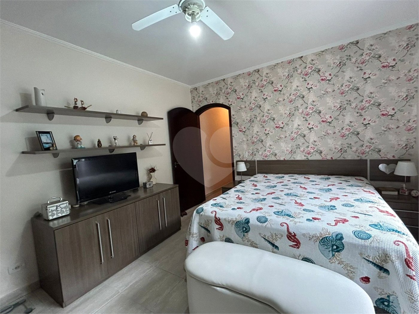 Sobrado à venda com 3 quartos, sendo 1 suíte, em Tremembé, São Paulo, SP