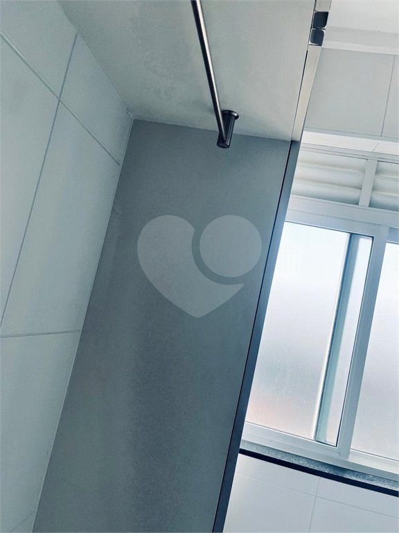 Apartamento à venda com 2 quartos em Parque Maria Domitila, São Paulo, SP