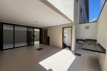 Casa com 2 dormitórios à venda, 88 m² por R$ 845.000,00 - Ponta da Praia - Santos/SP