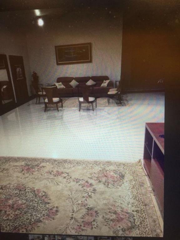 Sobrado à venda com 4 quartos, sendo 2 suítes, em Jaraguá, São Paulo, SP