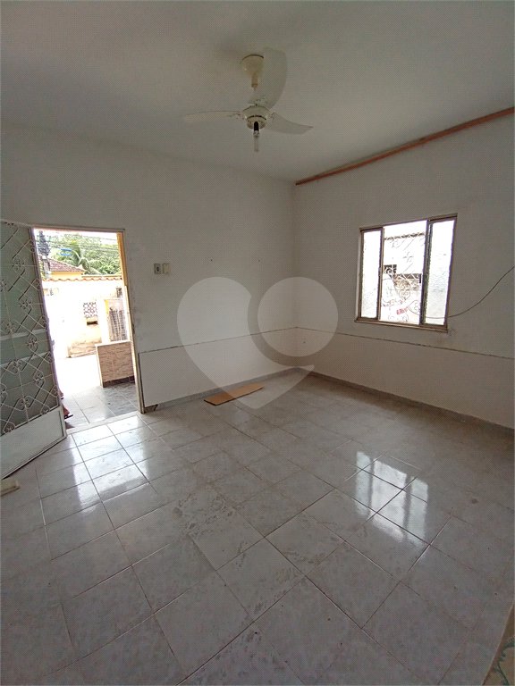Casa à venda com 4 quartos em Campo Grande, Rio de Janeiro, RJ