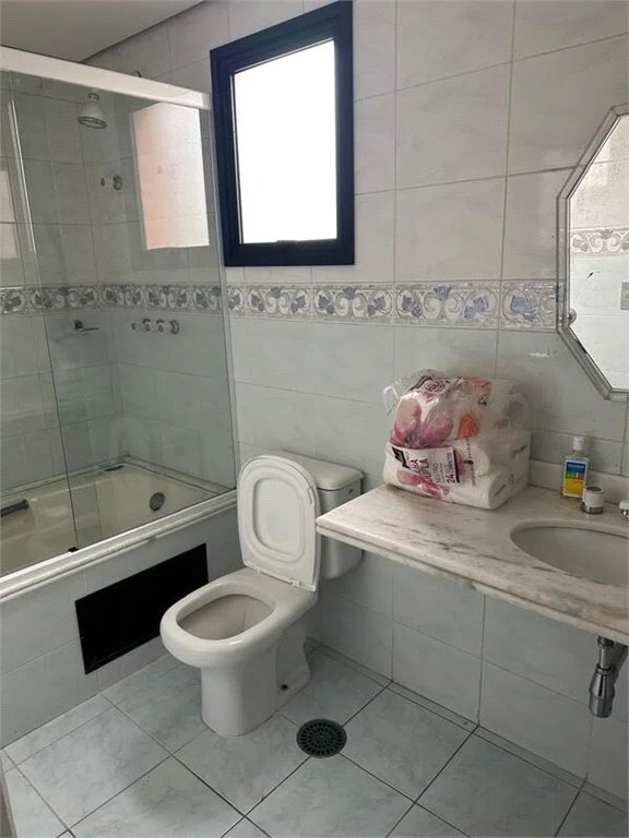 Apartamento para alugar com 4 quartos, sendo 2 suítes, em Real Parque, São Paulo, SP