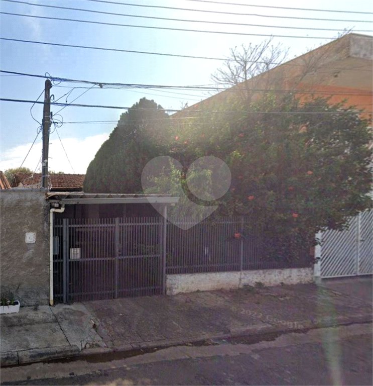 Casa térrea no Maria Stella Fagá .