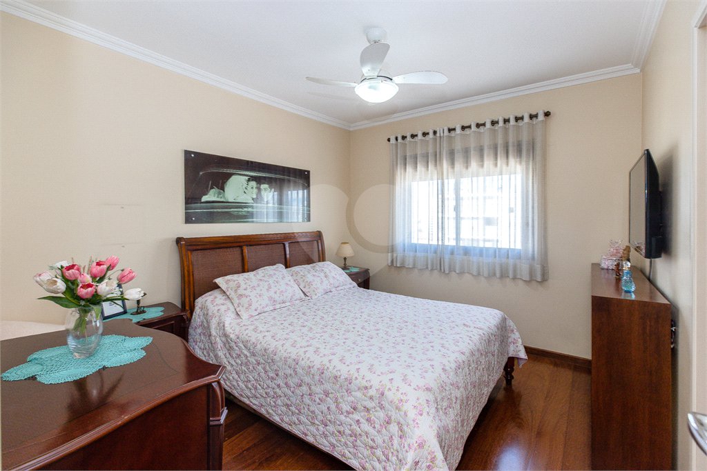 Apartamento à venda na Vila Mariana com 4 dormitórios