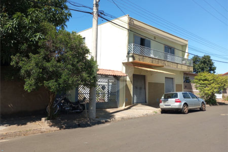 Casa Sobrado Residencial e Comercial no Maria Stella Fagá