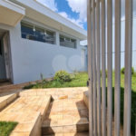 Casa à venda com 3 dormitórios, sendo 1 suite e ampla área de lazer no Jardim Brasil