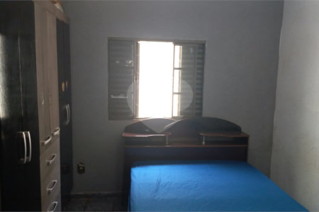 Casa à Venda no Jardim Hikare