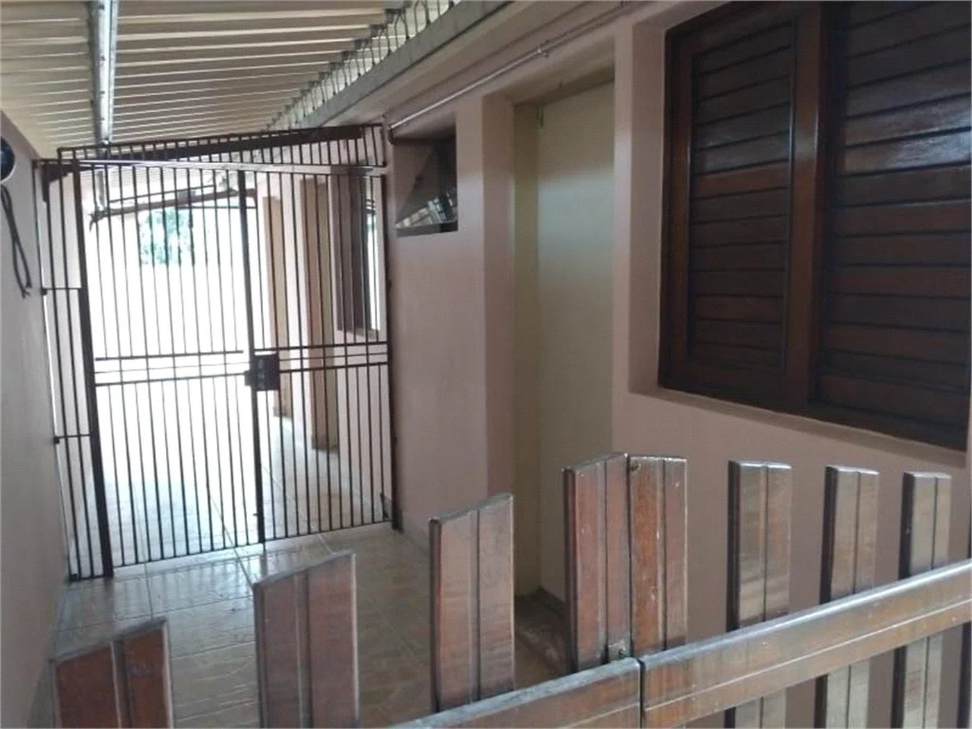 Sobrado à venda com 3 quartos, sendo 1 suíte, em Jardim Pinheiros, São Paulo, SP