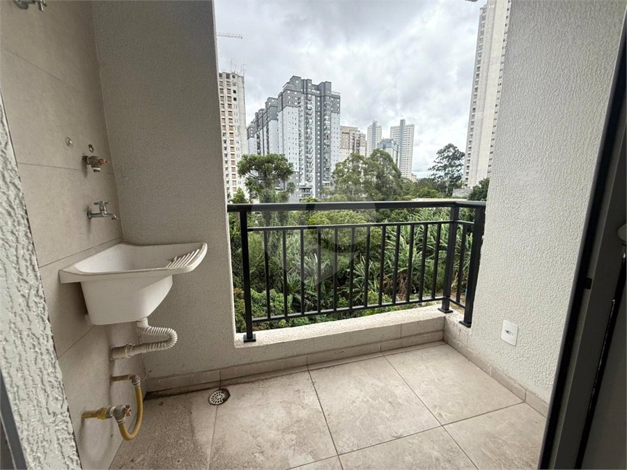 Apartamento à venda com 2 quartos, sendo 1 suíte,  em Vila Sorocabana, Guarulhos, SP