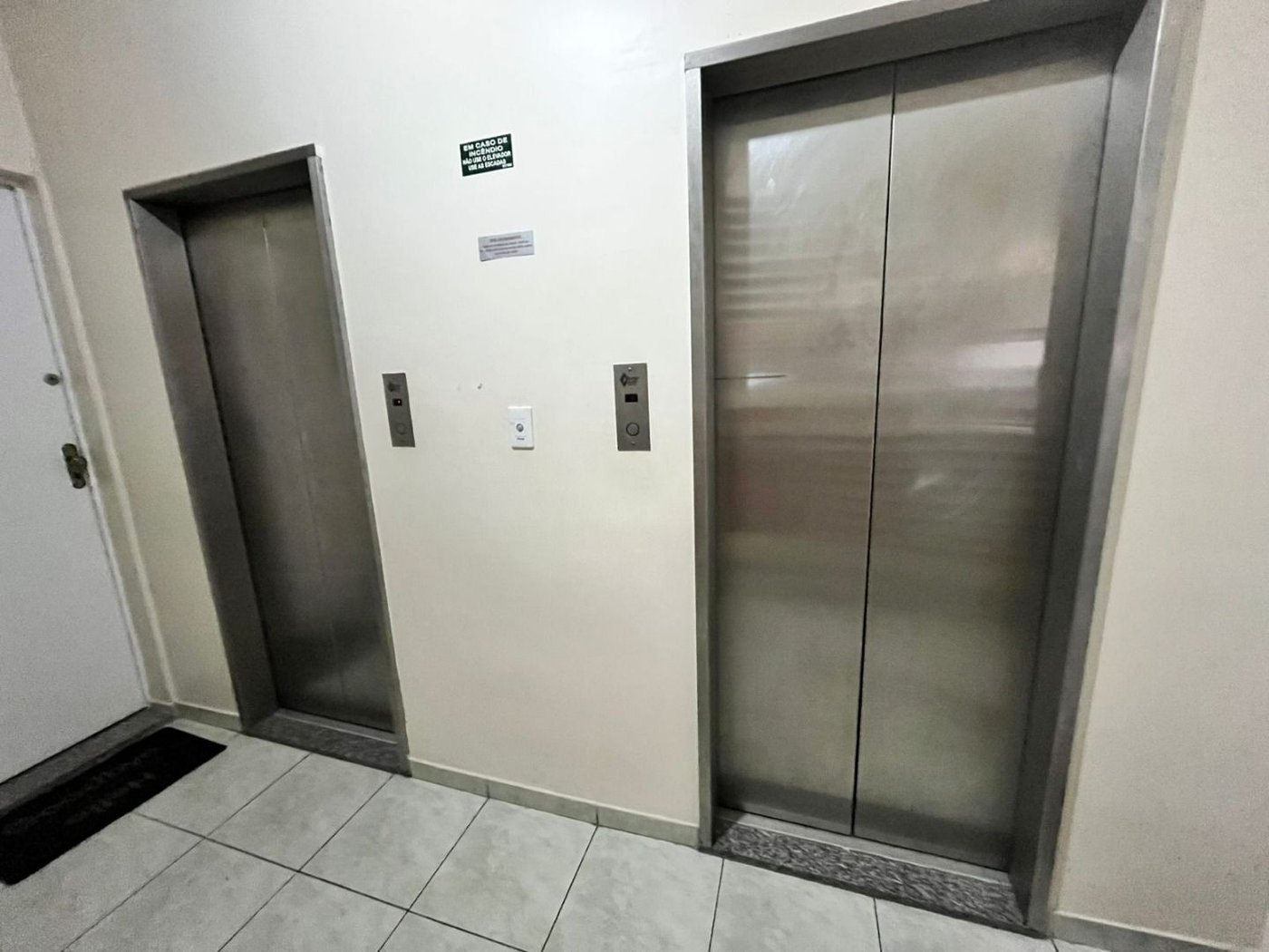 Apartamento com 1 dormitório à venda, 45 m² por R$ 290.000,00 - Jardim Três Marias - Guarujá/SP