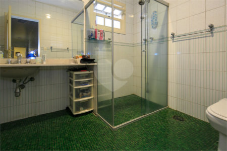 Casa à venda com 4 quartos, sendo 2 suítes, em Jardim Marajoara, São Paulo, SP