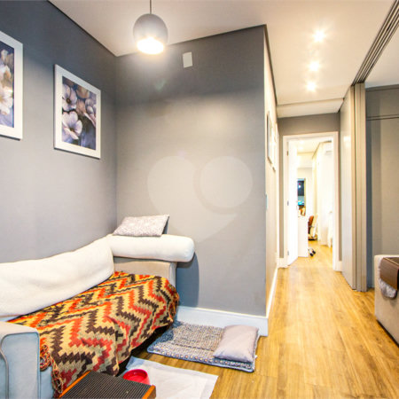 Apartamento à venda com 2 quartos, sendo 1 suíte,  em Jardim das Acácias, São Paulo, SP