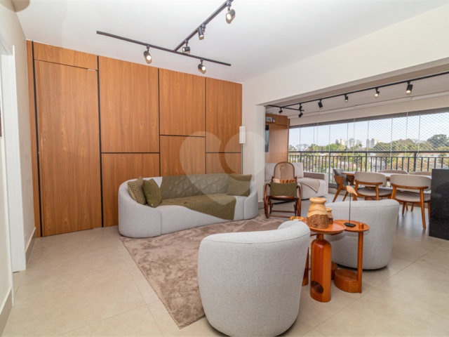 Apartamento à venda com 3 suítes em Jardim Prudência, São Paulo, SP