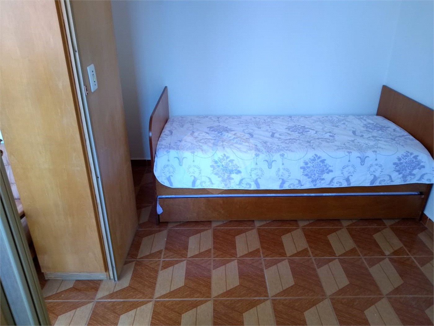 Casa Térrea à venda ou para alugar com 4 quartos, sendo 1 suíte, em Jardim Aeroporto, São Paulo, SP