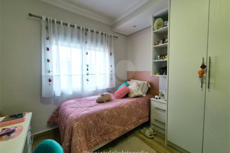 Sobrado à venda com 3 quartos, sendo 1 suíte, em Santa Teresinha, São Paulo, SP