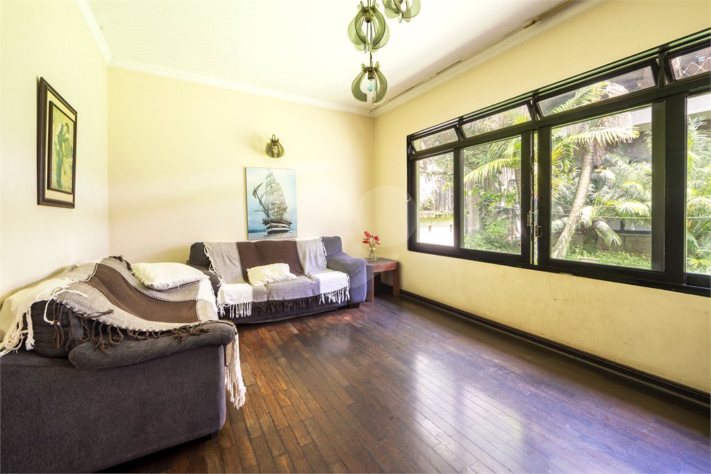 Casa Térrea à venda com 4 quartos, sendo 2 suítes, em Brooklin Velho, São Paulo, SP