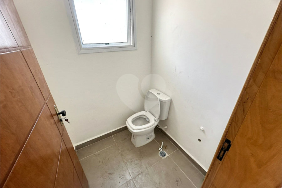 Casa à venda com 4 suítes no condomínio Villaggio Houda, São Paulo - SP