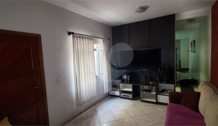 Sobrado à venda com 3 quartos, sendo 1 suíte,  em Vila Sabrina, São Paulo, SP