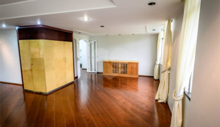 Apartamento à venda com 3 suítes em Paineiras do Morumbi, São Paulo, SP