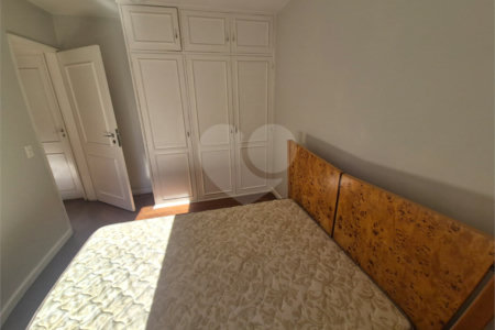 Apartamento Mobiliado, e Aconchegante, Bem Localizado