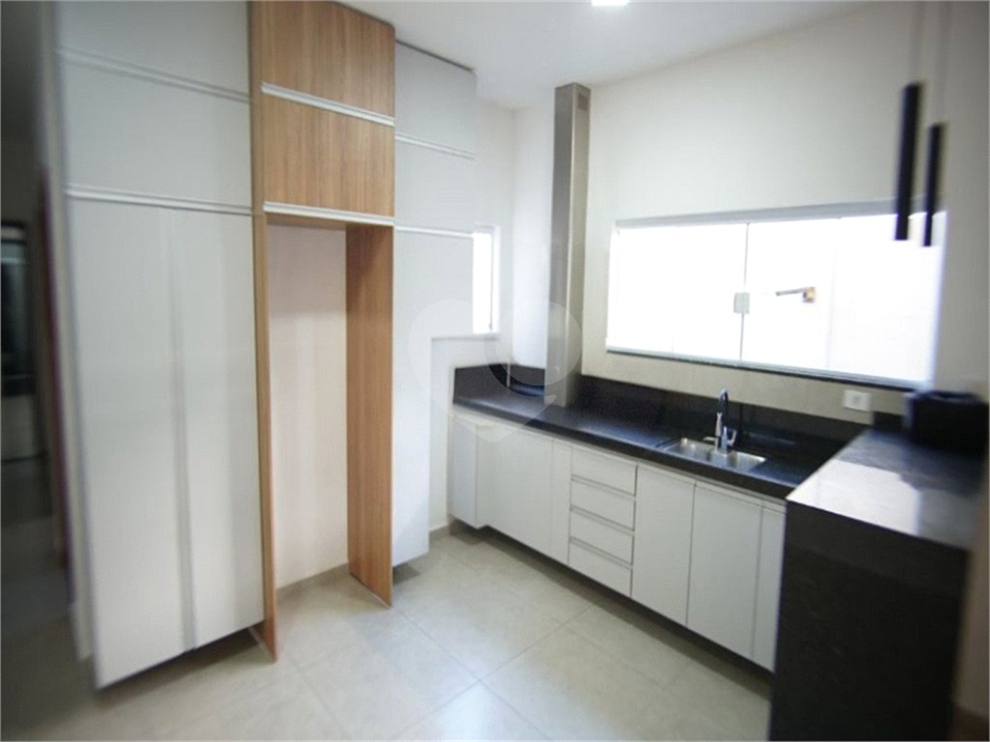 Casa à venda com 2 quartos em Jardim Sorocaba Park, Sorocaba, SP