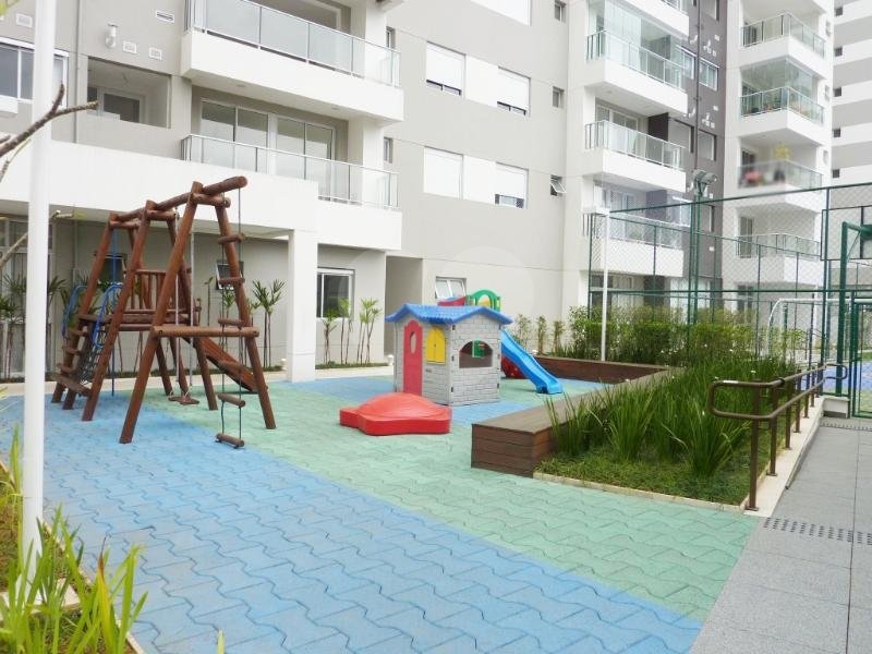 Apartamento à venda com 2 quartos em Vila Anastácio, São Paulo, SP