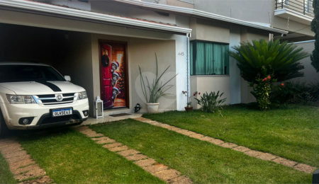 Casa à venda com 4 quartos, sendo 1 suíte,  em Jardim Esplanada, Indaiatuba, SP