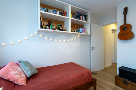 Apartamento à venda com 3 suítes em Campo Belo, São Paulo, SP