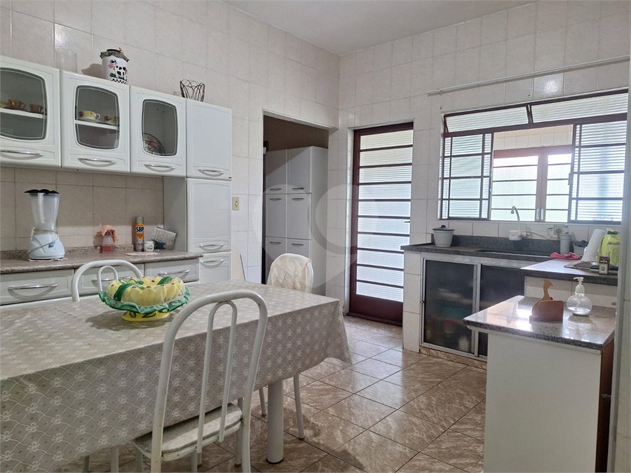 Casa à venda com 2 quartos em Vila Rio Branco, Itapetininga, SP