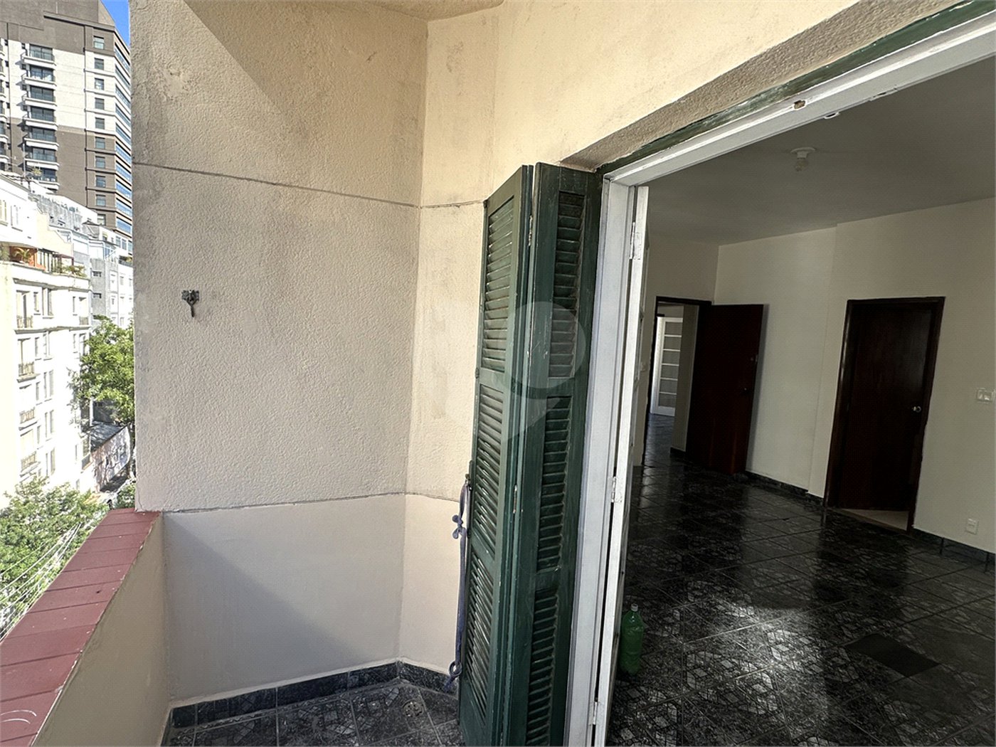 Apartamento à venda com 3 quartos, sendo 1 suíte, em Santa Cecília, São Paulo, SP