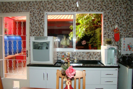 Sobrado à venda com 2 quartos, sendo 1 suíte, em Jardim São Luís, Suzano, SP