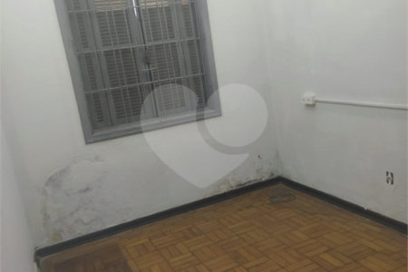 Casa Térrea à venda com 3 quartos em Campo Belo, São Paulo, SP