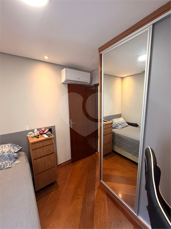 Apartamento à venda com 3 quartos, sendo 1 suíte,  em Vila Paulicéia, São Paulo, SP