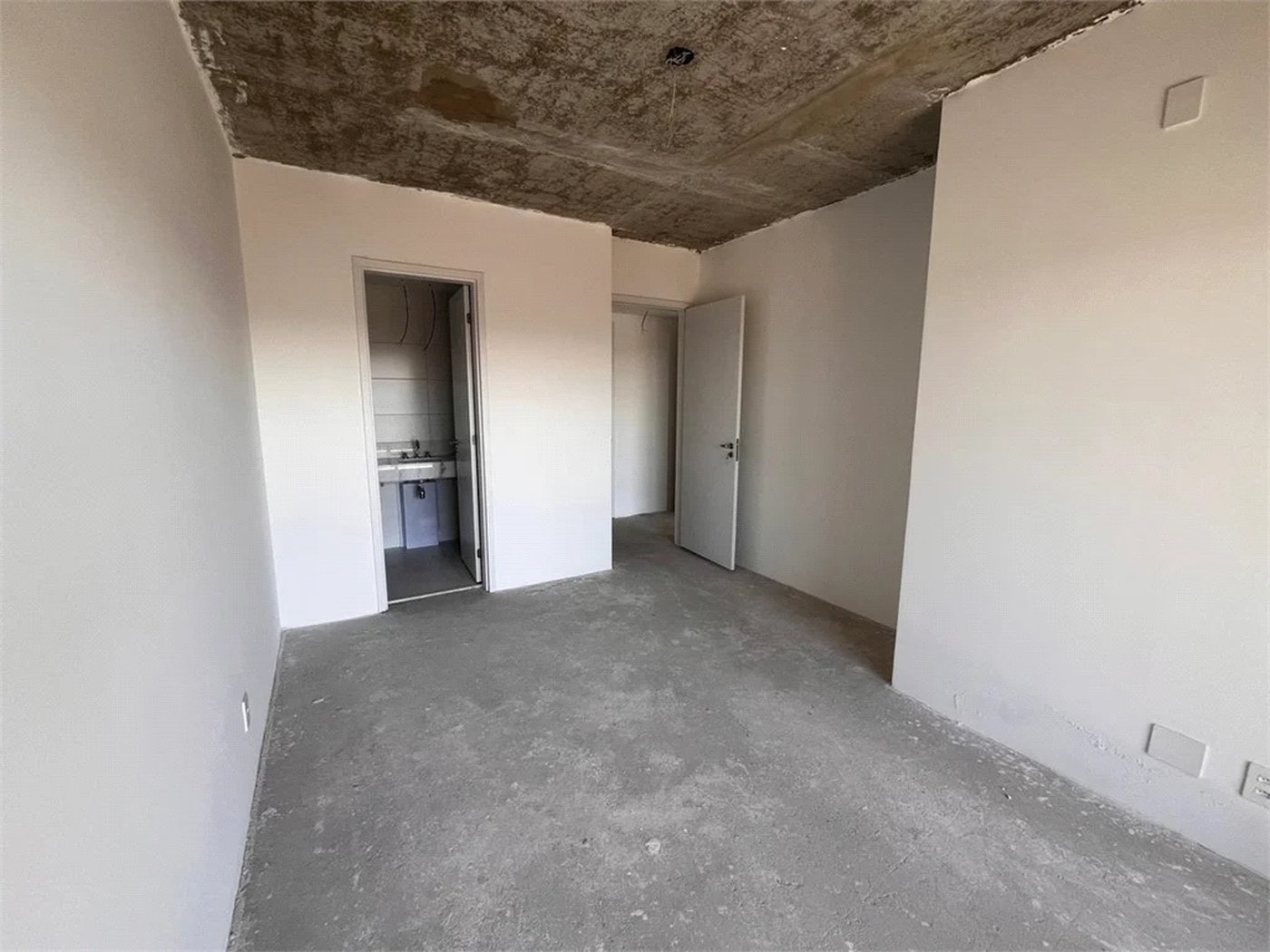 Apartamento à venda com 3 suítes em Pinheiros, São Paulo, SP