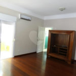 Casa à venda com 4 suítes no condomínio Jardim Ibiratiba, São Paulo - SP