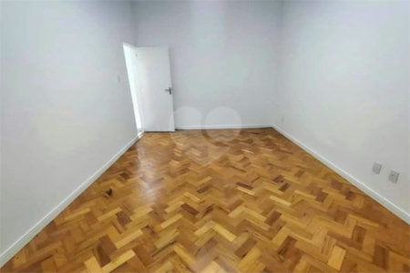 Apartamento à venda com 3 quartos, sendo 1 suíte,  em Copacabana, Rio de Janeiro, RJ