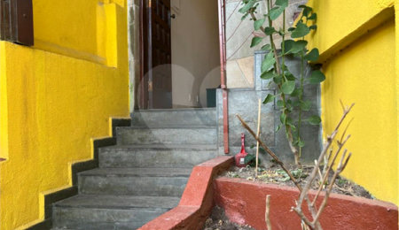 Sobrado à venda com 5 quartos, sendo 2 suítes,  em Vila Universitária, São Paulo, SP