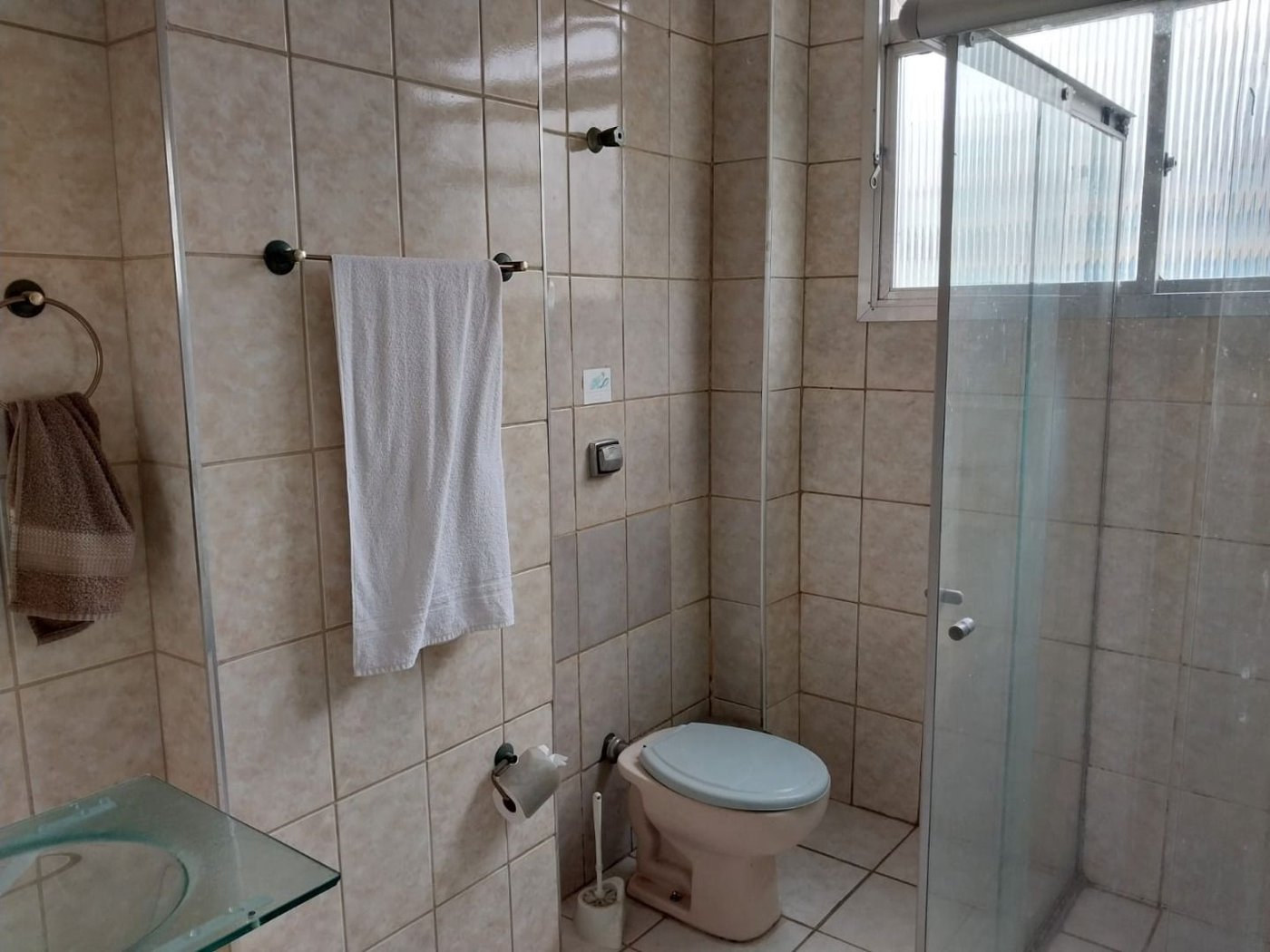 Apartamento com 2 dormitórios para alugar, 60 m² por R$ 3.690,00/mês - Gonzaga - Santos/SP
