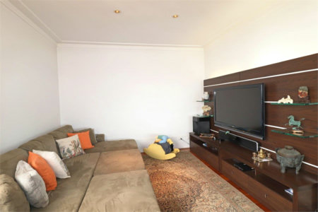 Apartamento à venda com 3 suítes em Vila Suzana, São Paulo, SP