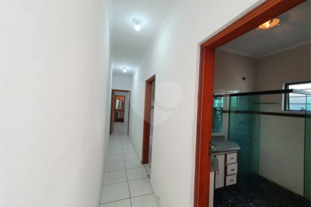 Casa à venda com 3 quartos, sendo 2 suítes, em Vila Independência, Sorocaba, SP