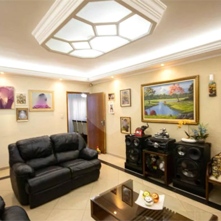 Casa à venda com 5 quartos, sendo 4 suítes, em Vila Maria Alta, São Paulo, SP