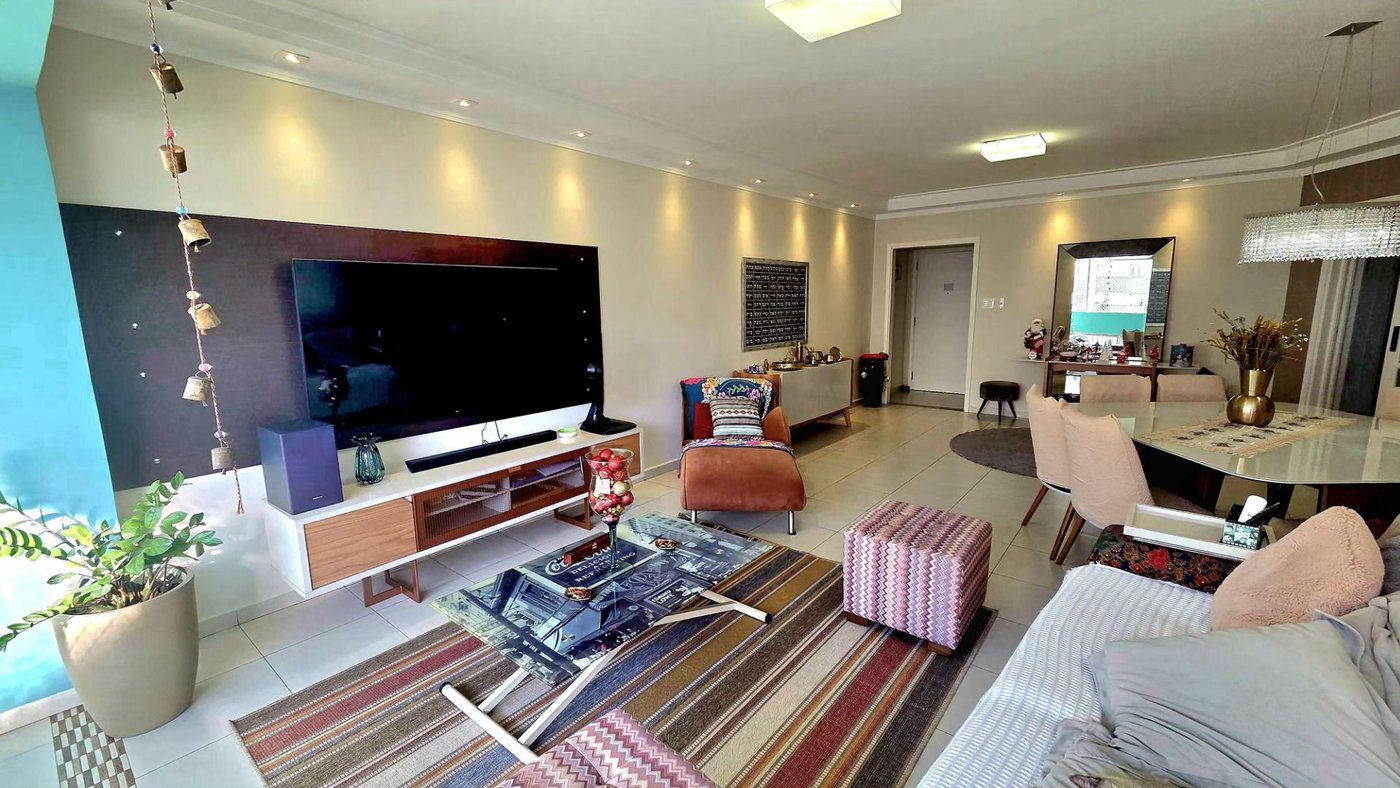 Apartamento com 3 dormitórios à venda, 187 m² por R$ 1.350.000,00 - Gonzaga - Santos/SP