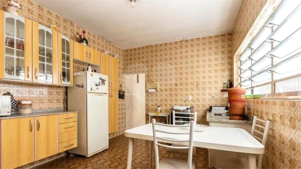 Sobrado à venda com 4 quartos, sendo 1 suíte,  em Vila Dalila, São Paulo, SP