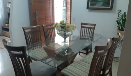 Sobrado à venda com 3 quartos, sendo 1 suíte,  em Horto, São Paulo, SP